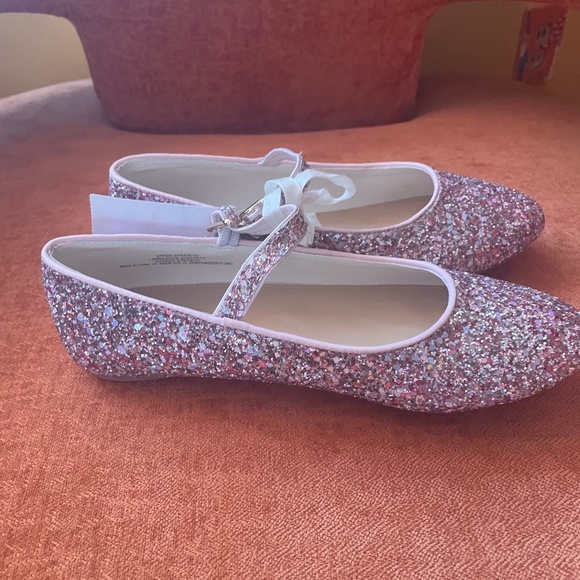 Crewcuts Sparkly Girl’s Shoes, New, size 5 - Picture 2 of 7